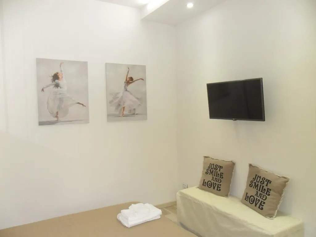 Maison Morara Hotel Bologna 0*,